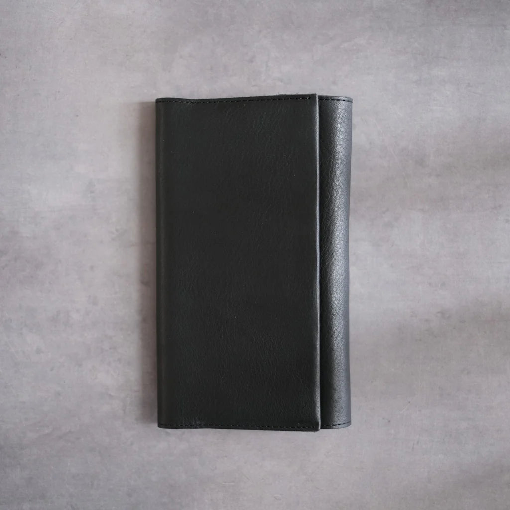 Moterm Hoes Weeks Mega Moterm Leren Hoes Voor Hobonichi Weeks / Weeks Mega - Met Pennenlus En Kaartvakken (Kiezel-Crème) Planner Cover Met Vakjes Moterm Hoes Weeks Mega Moterm Leren Hoes Voor Hobonichi Weeks / Weeks Mega - Met Pennenlus En Kaartvakken (Kiezel-Crème) Planner Cover Met Vakjes