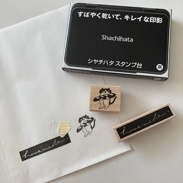 Hankodori はんこどり 0123 - Cat with baguette