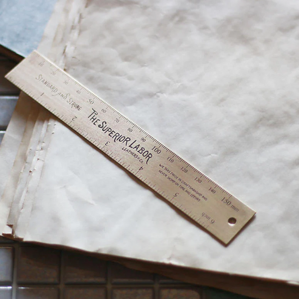 The Superior Labor - 15cm brass ruler BG017