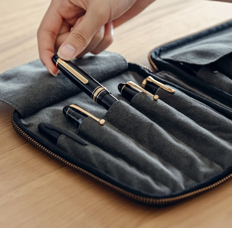 10 Pens Leather Zip Pen Case by &Liebe Made in Japan Tochigi