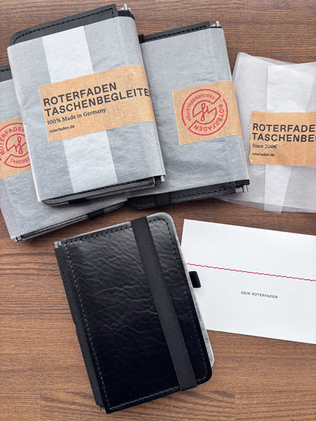 Roterfaden Taschenbegleiter x TSS Collaboration A6 Size TSS_25
