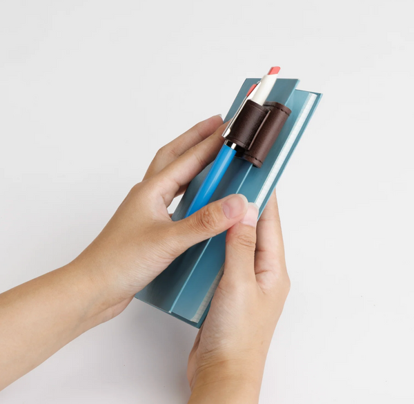 2026 PRE-ORDER Magnet Pen Clip - Pull-up Leather