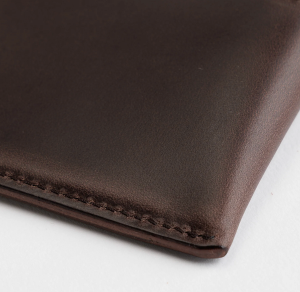 2026 PRE-ORDER Card Wallet - Pull-up Leather