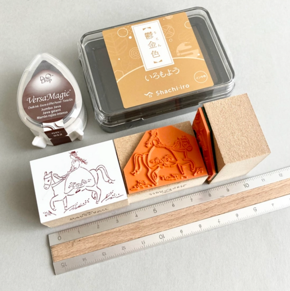 Hankodori はんこどり - A girl on horseback