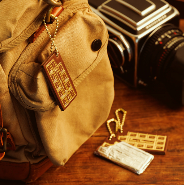 PRE-ORDER 2026-2027 TSL Leather tag/chocolate