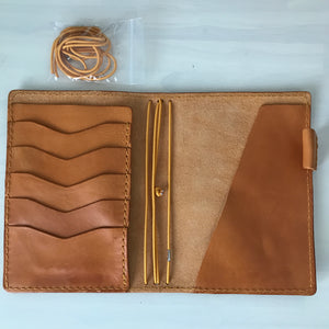 Leather Traveler's Notebook : EDC by LeCow | Ready To Ship